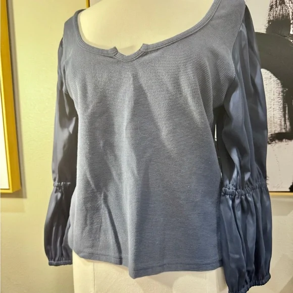 Anthropologie Maeve XL Blue Ribbed Satin Tiered Balloon Sleeve Shirt - Picture 3 of 12